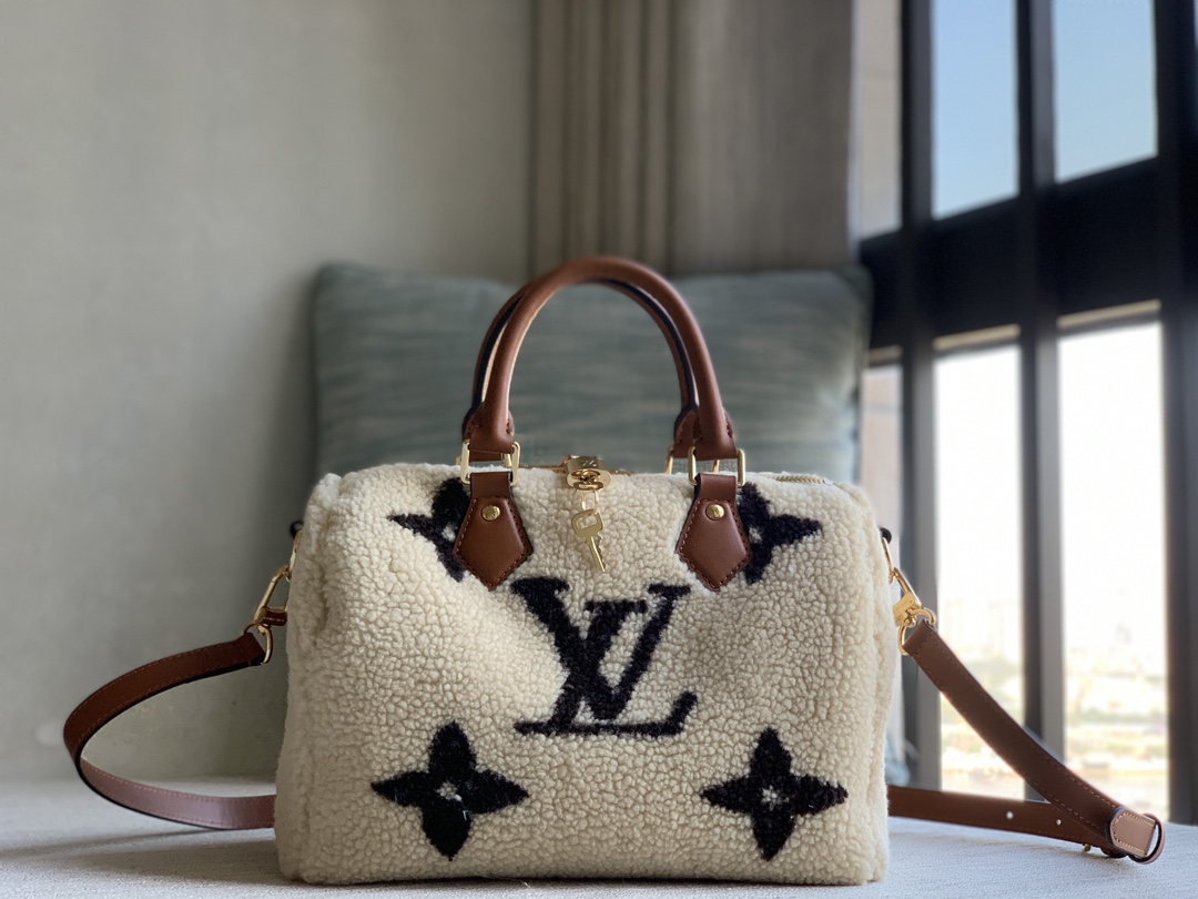 Louis Vuitton LV official Speedy Bandouliere 25 M23468 white sherpa pillow bag
