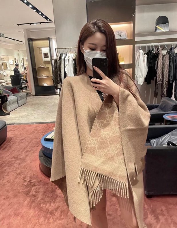 Fendi Haute Couture Silk Twill Scarf Shawl Ref 2