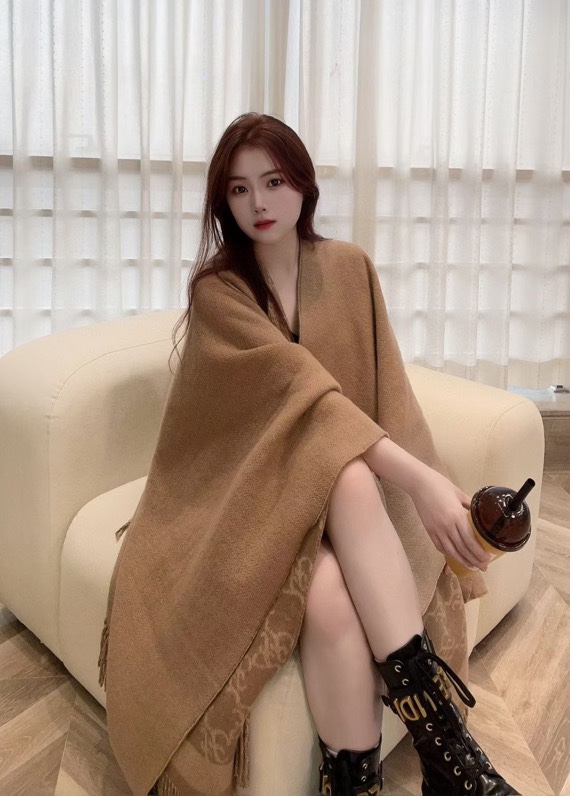 Fendi Haute Couture Silk Twill Scarf Shawl Ref 9