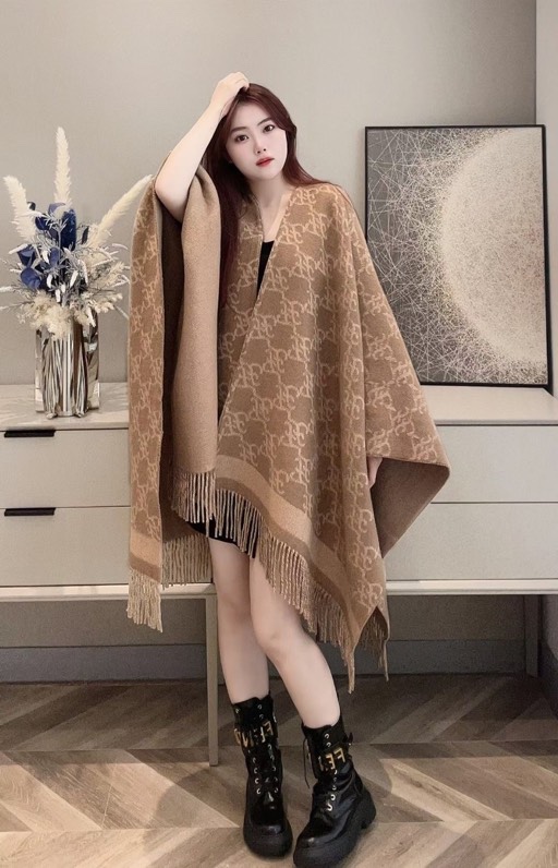 Fendi Haute Couture Silk Twill Scarf Shawl Ref 8