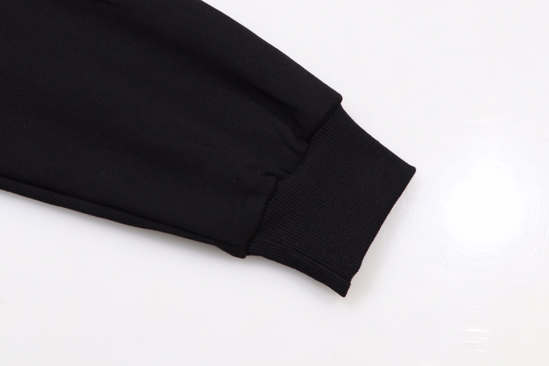 “Custom-made Celine Hoodie with Ironed Letters, Synchronized Cupboards, 430g Fabric” - 图片 8