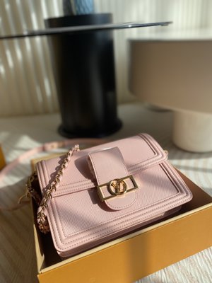 Louis Vuitton LV Dauphine Bags Handbags Pink Weave Epi Cowhide Circle Chains M23635