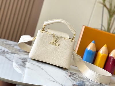 Louis Vuitton LV Capucines Bags Handbags White Taurillon M23765