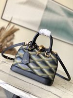 Louis Vuitton LV Alma BB AAAA
 Bags Handbags Fake High Quality
 Sheepskin M23666