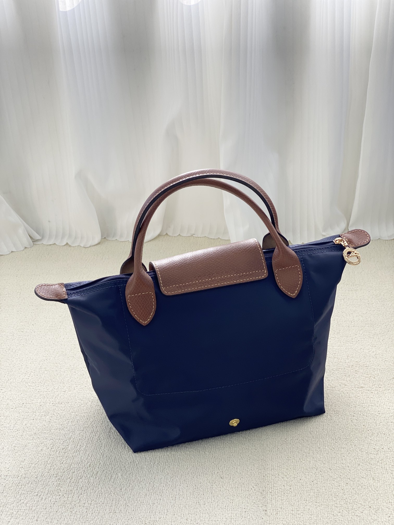Longchamp ～556深蓝色细节图