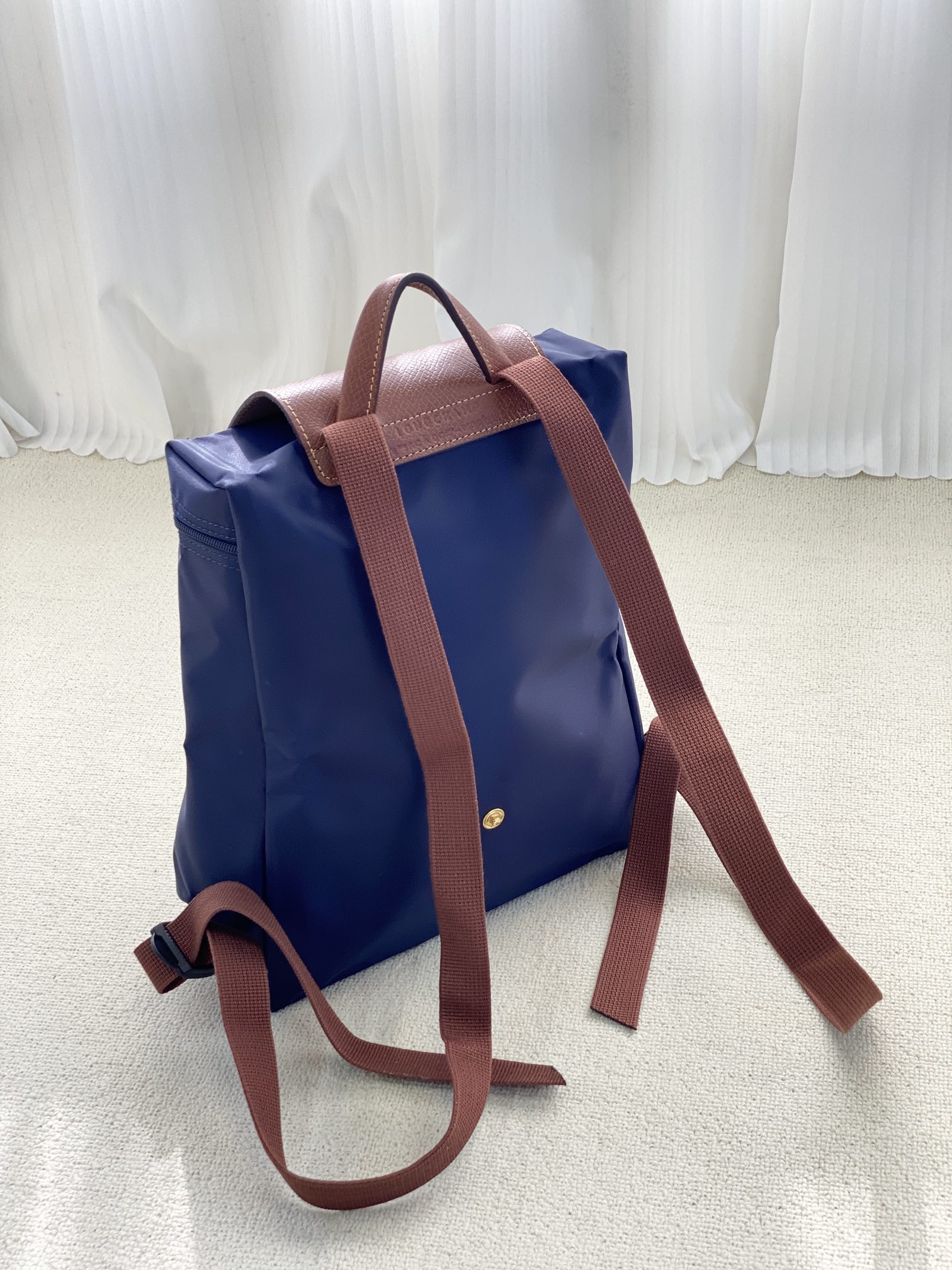 Longchamp ～556深蓝色细节图