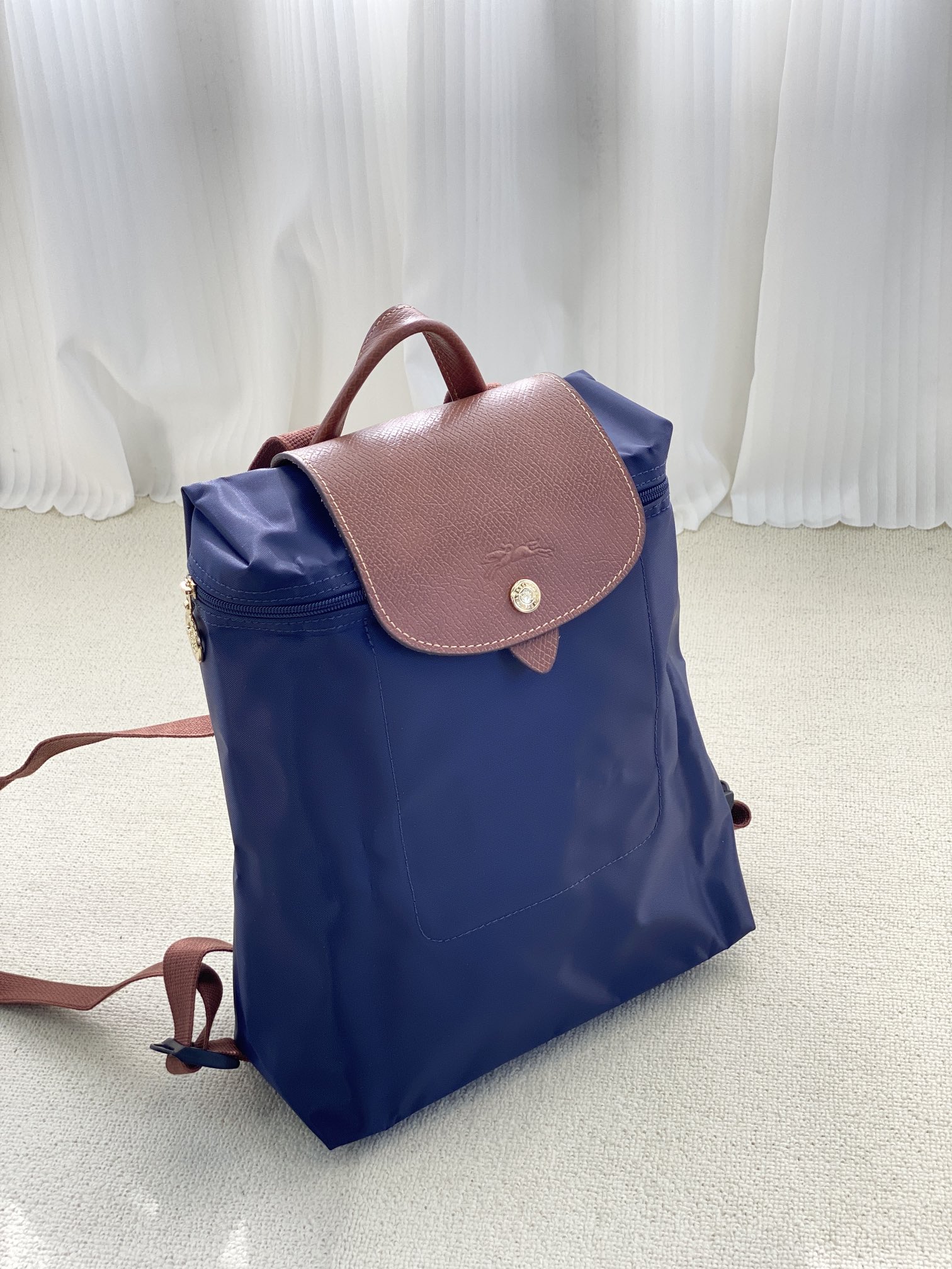 Longchamp ～556深蓝色细节图