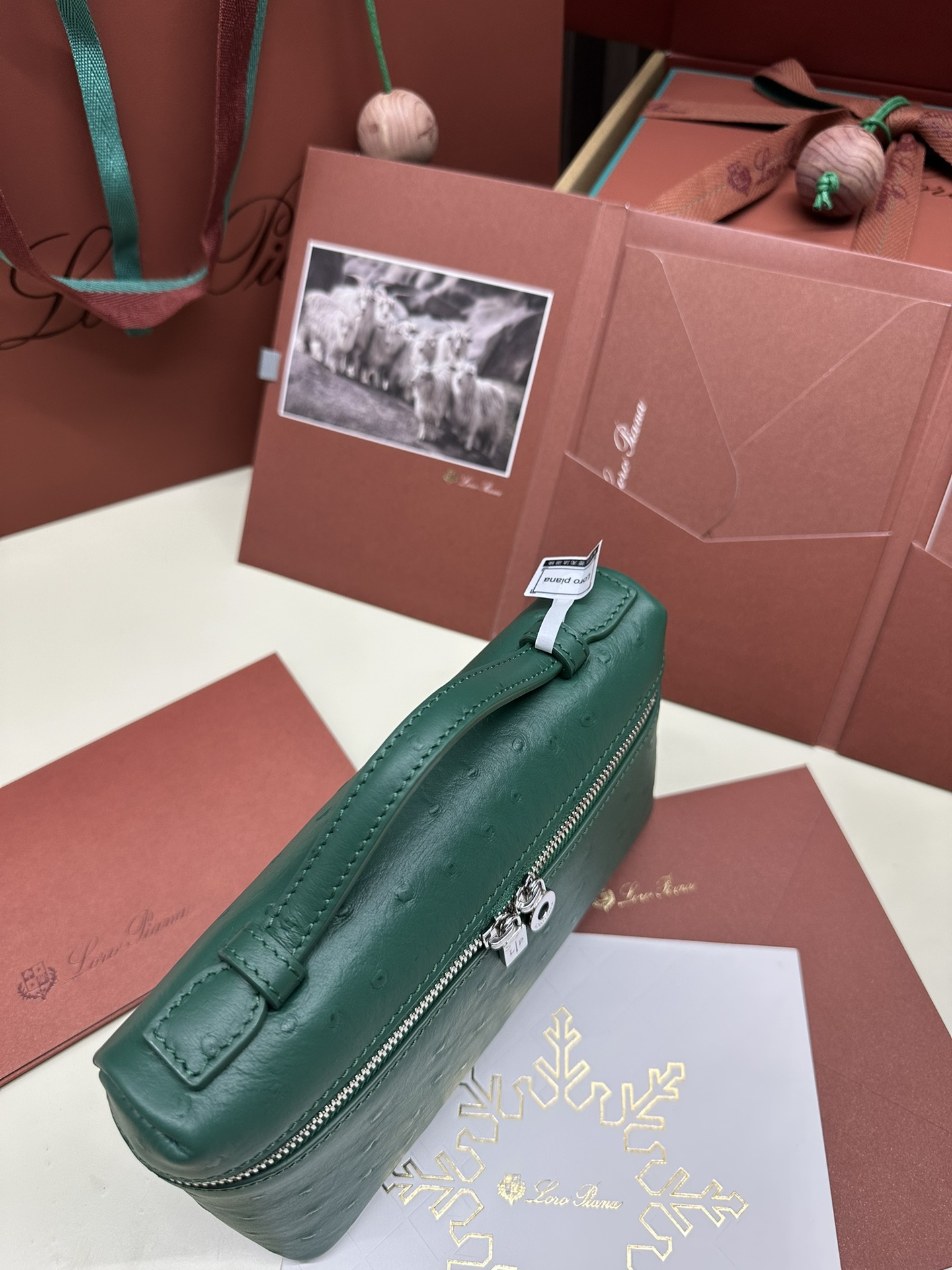 Luxury Ostrich Leather Handbag with Extra Pocket – Peacock Green (Item FAN1034) - 图片 6