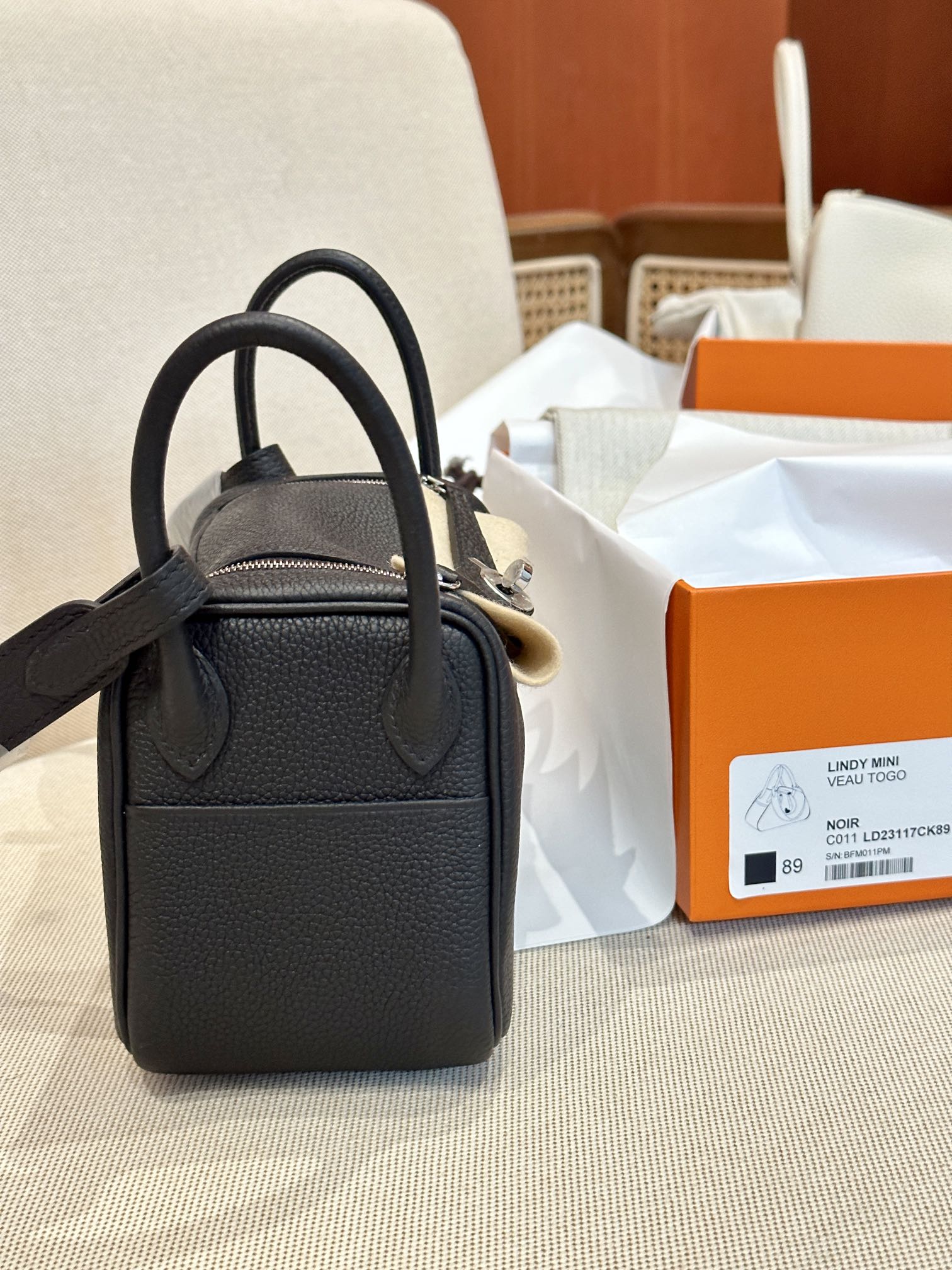 Hermes Lindy Mini Noir mini crossbody everyday