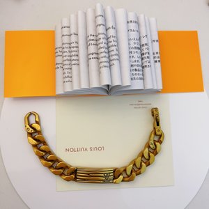 What Best Designer Replicas Louis Vuitton Jewelry Bracelet Epi Chains