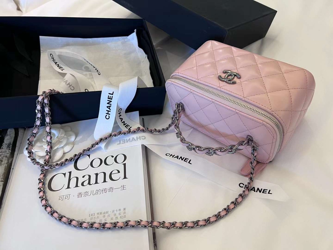 Chanel 23k new autumn and winter rhinestone box bag