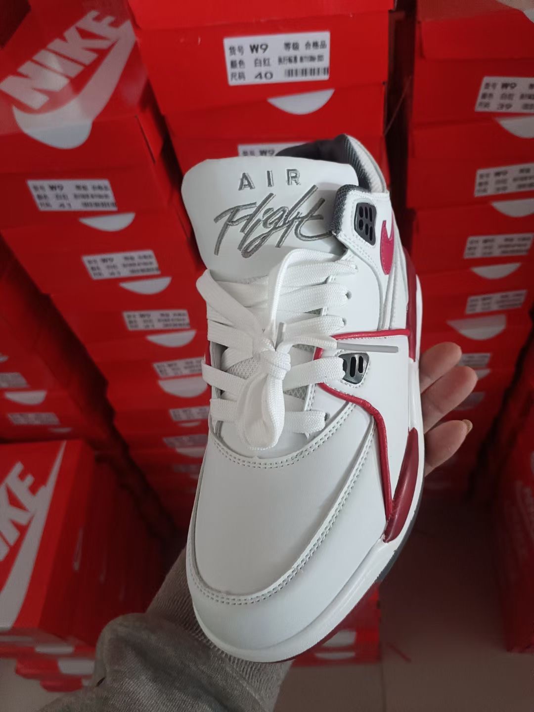 💰115 独家现货 AF1二次元白红36-44码 高品质现货秒发 w9白红