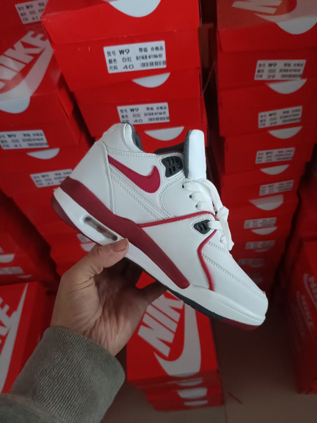 💰115 独家现货 AF1二次元白红36-44码 高品质现货秒发 w9白红