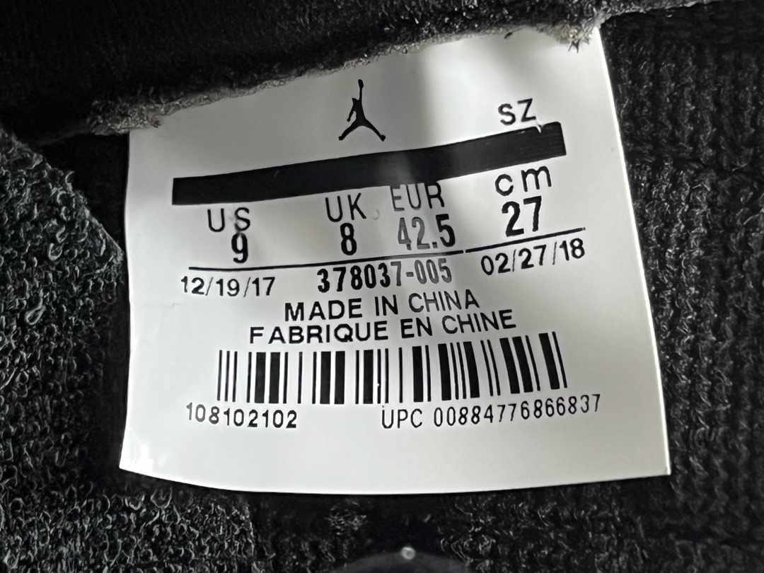 渠道优势支持放店！X版乔11黑武士JordanAirJordan11retrocapandgown减震高