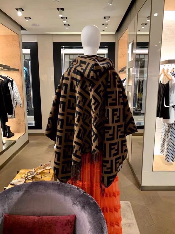 芬迪 Fendi 传世高定桑蚕丝丝巾围巾 #430B7411 2