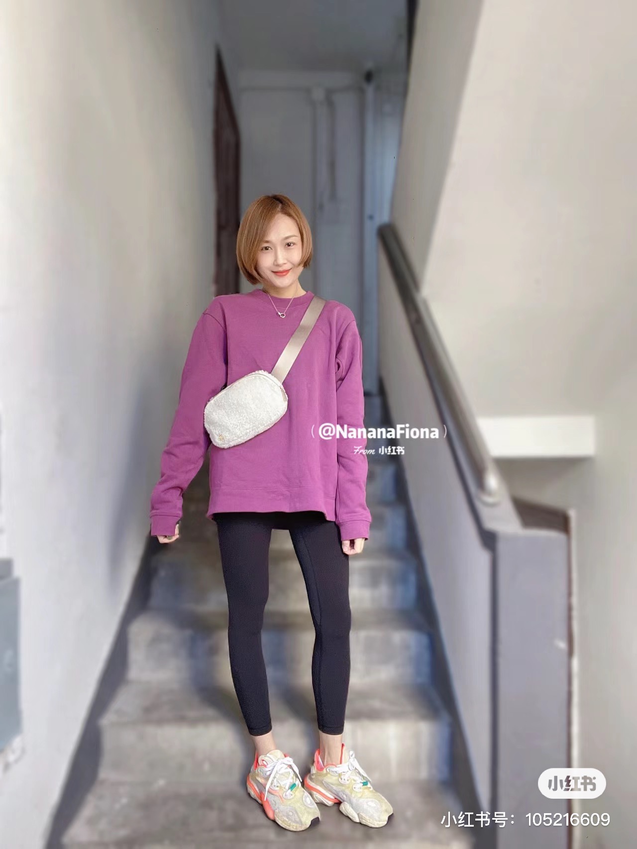 冬天就要用更暖和的小背包呀,这款拉绒包包看上去就是暖呼呼,软绵绵的 8