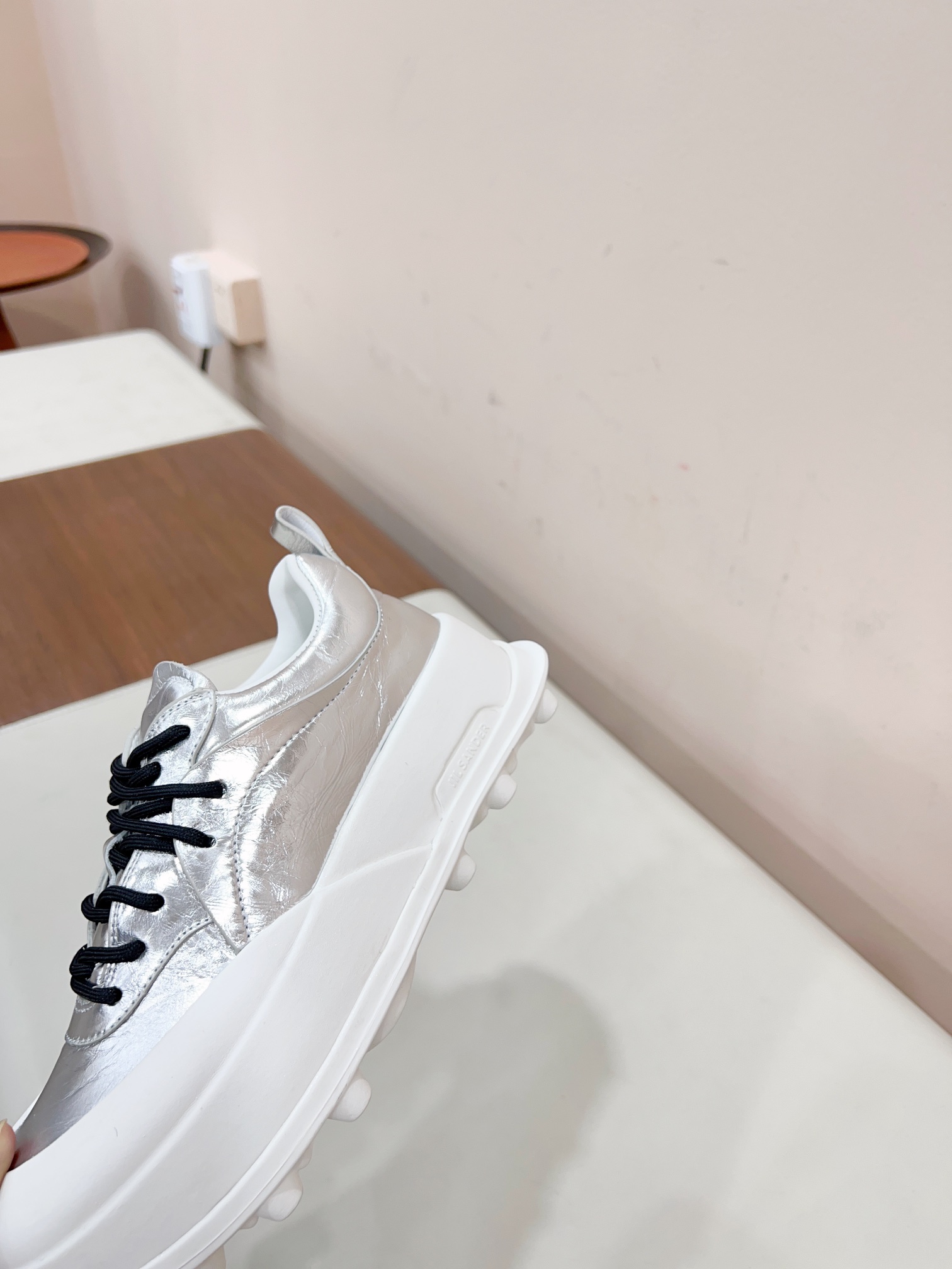 Gil Sande’s 2023 Orb Sneakers: Innovative Design with TPU Soles, Size 35-40. - 图片 7