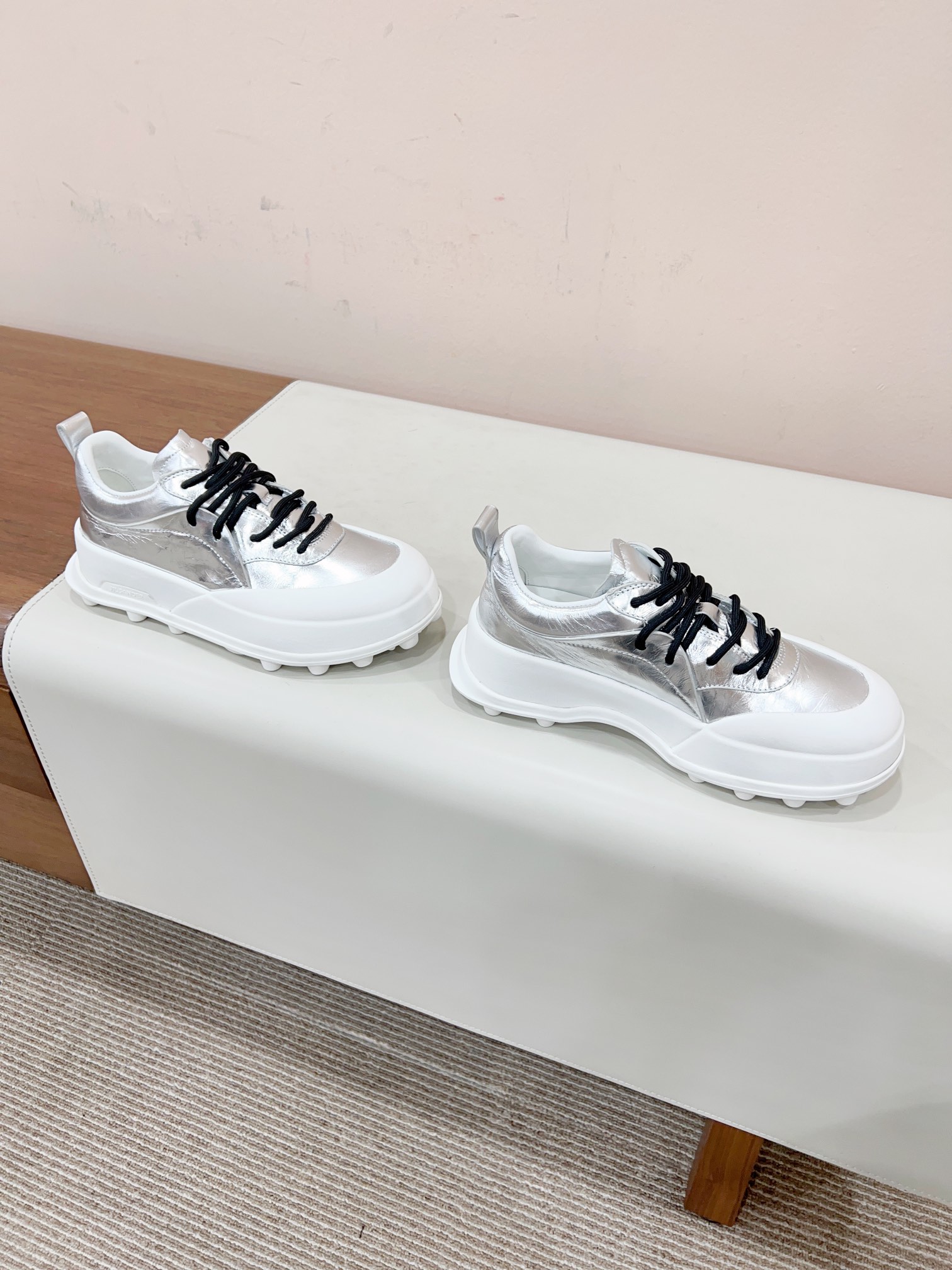 Gil Sande’s 2023 Orb Sneakers: Innovative Design with TPU Soles, Size 35-40. - 图片 6
