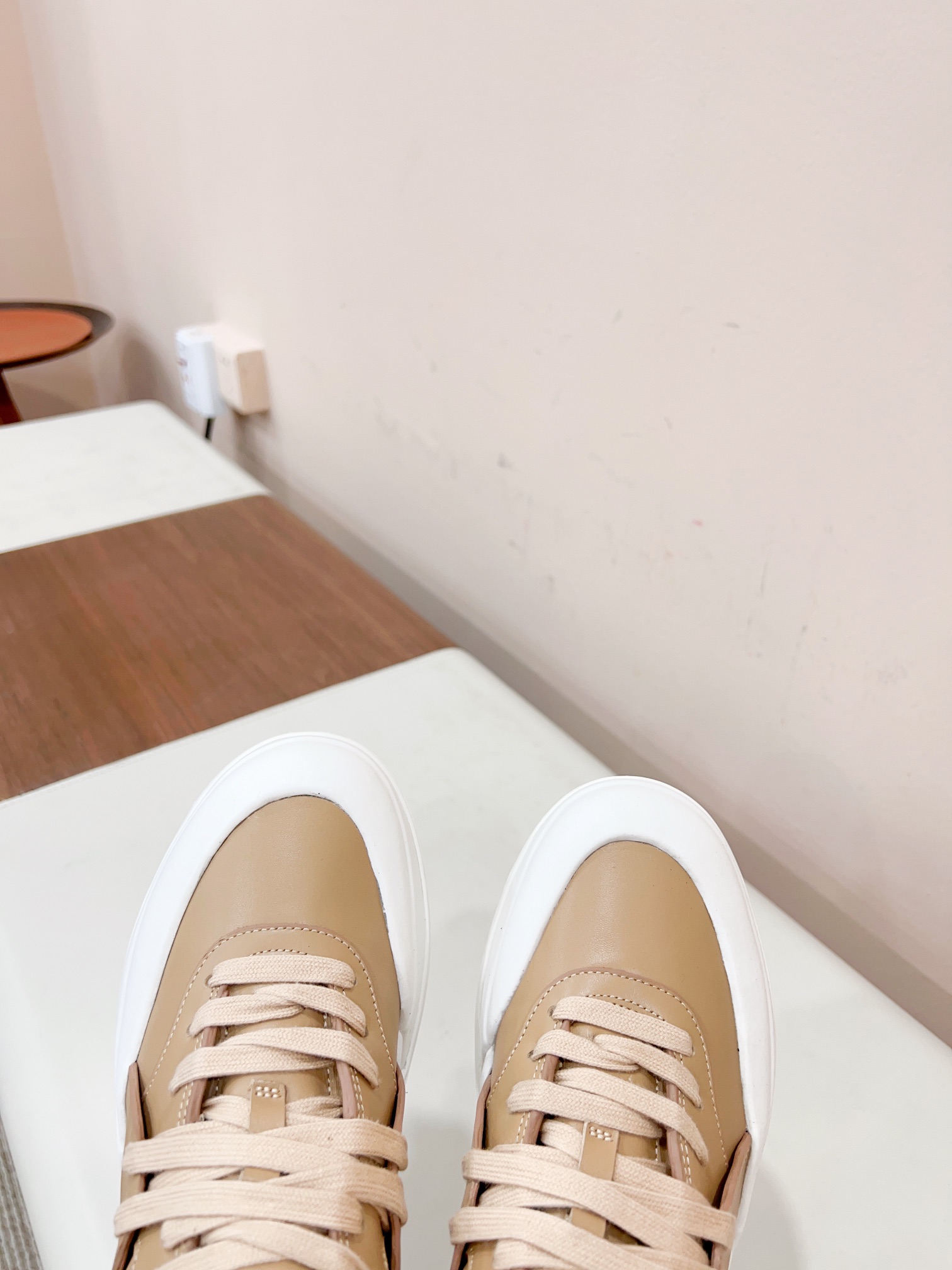 2023 Orb Sneakers by Jill Sande: Innovative Design with TPU Soles and Emulsion Material - 图片 8