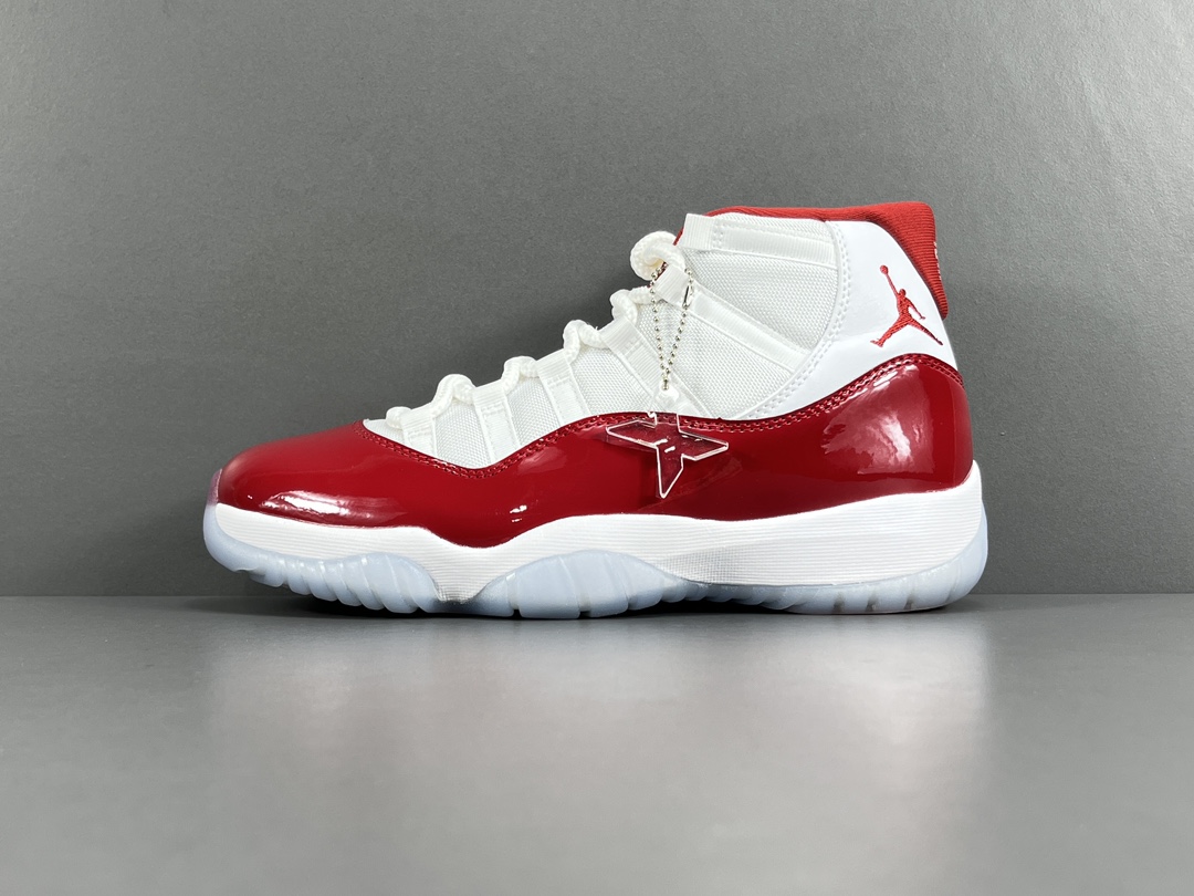 渠道优势支持放店！X版乔11白红JordanAirJordan11“VarsityRed减震高帮复古篮球