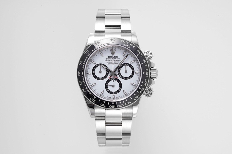NO:146814,ZF.Fatcory is far ahead!  The Rolex cosmic DAYTONA series m126500LN officially debuted!  ZF continues to purchase original new disassembly parts, scan data to open the mold, and the whole body is made of 904L Oyster steel, which has high corrosion resistance. After hundreds of high-strength brushing and engraving, it has a strong metallic feeling. [1] The scale time mark is thinner and the chronograph is more elegant. Compared with the previous generation, it is obvious that the time mark of the previous generation 116500LN is thicker, while in the new generation 126500LN, the time mark can be narrower and thinner, and the sensory is closer to the numbers, making the design of the time dial more compact, but at the same time, the white area becomes more and the overall dial space feel is stronger!  [2] Add the crown logo at 6 o'clock. In recent years, the new generation of Rolex ROLEX watches will be added at 6 o'clock. The same is true for this latest Rolex Ditona. The word 