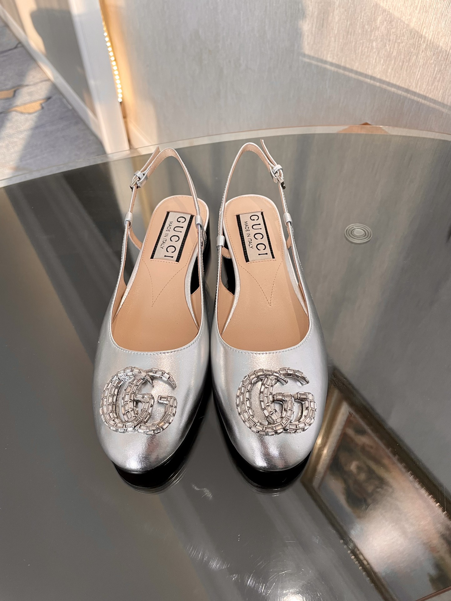 GUCCI 25 vroege lente Horsebit ballerina's catwalkschoen + Ankola rode studs op maat geïmporteerde stof geïmporteerde echte leren zool