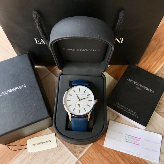 Часы Armani