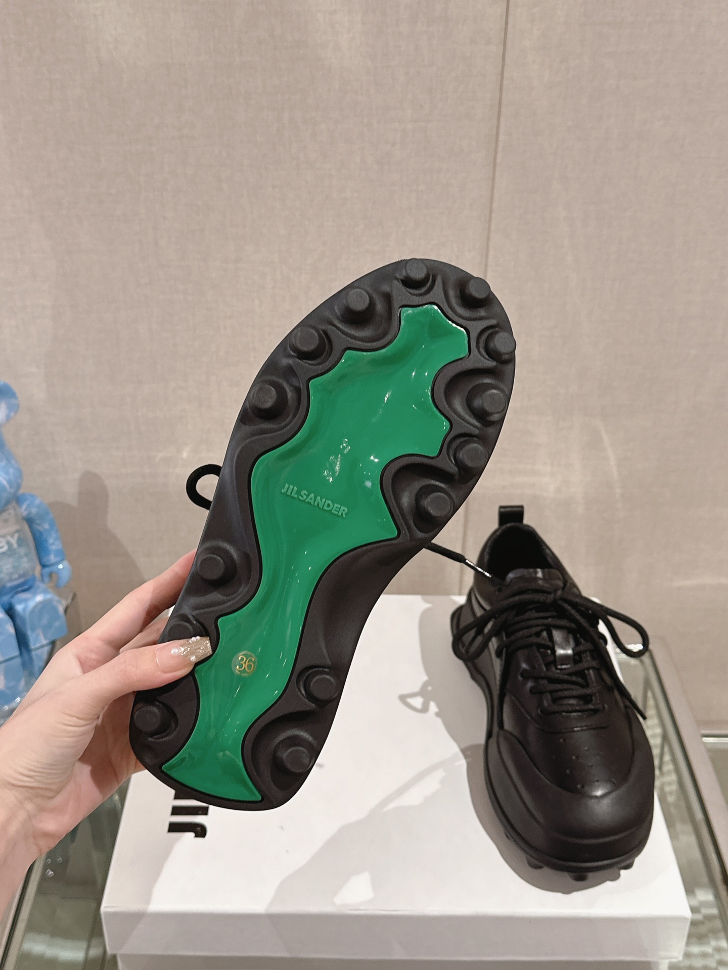 Jill Sander’s High-Fashion Neutral Style Sports and Leisure Shoes Overview - 图片 9