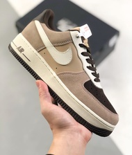🈴️ 💰180
公司级真标带半码!
耐克Nike Air Force 1 Low 空军一号 低帮百搭休闲运动板鞋 柔软、弹性十足的缓震性能和出色的中底设计,横跨复古与现代的外型结合,造就出风靡全球三十多年的Force 1 直到今天还深受青睐
尺码:如图
ID:823256Y
