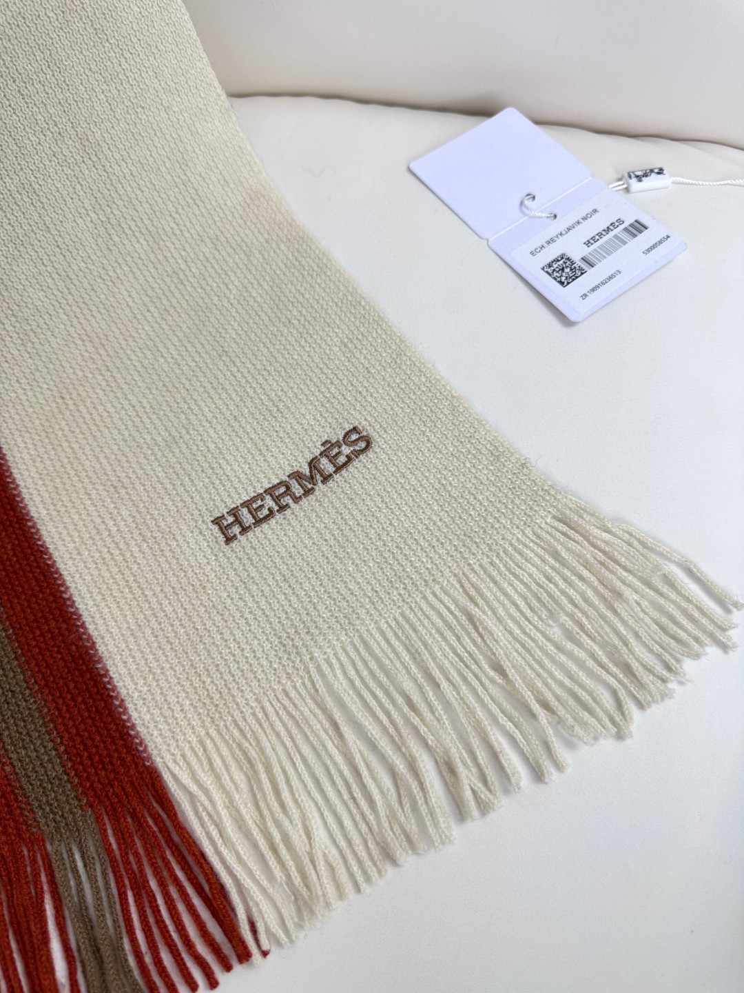 Hermes爱马仕 2023年男女同款 高端羊绒针织围巾