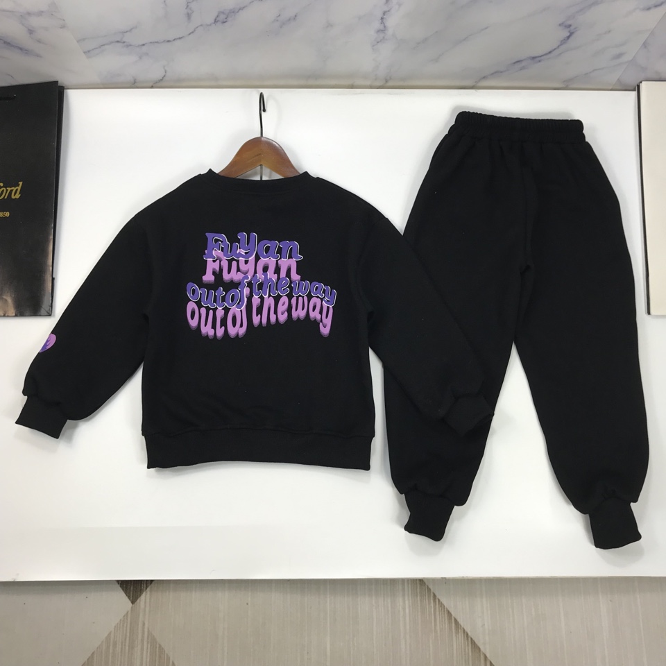 New York Yankees Children’s MLB Velvet Suits: High-Quality Cotton Fabric, Elegant Fashion, Quality Assurance - 图片 3
