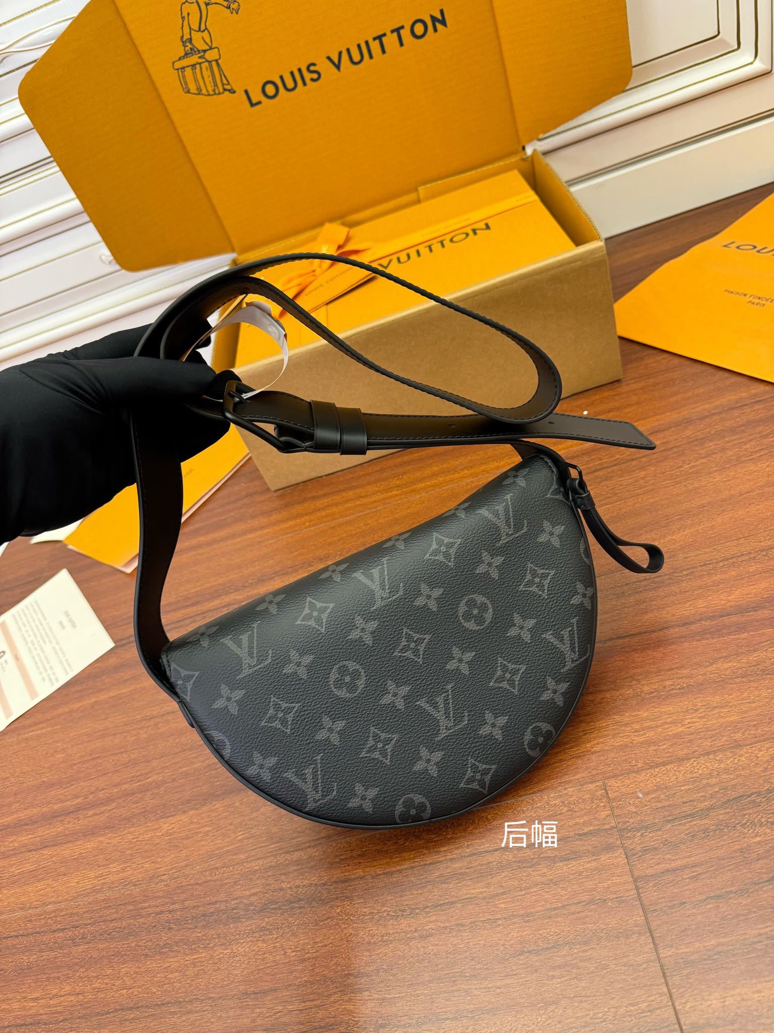 独家首发型号特正版M23835品质全面再次升级专柜同步电子芯片内码新礼盒礼品袋保护纸铜版电子标签合格证皮