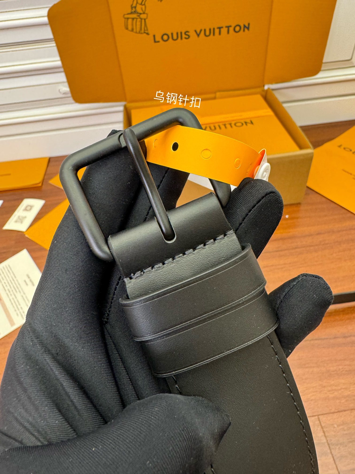 独家首发型号特正版M23835品质全面再次升级专柜同步电子芯片内码新礼盒礼品袋保护纸铜版电子标签合格证皮