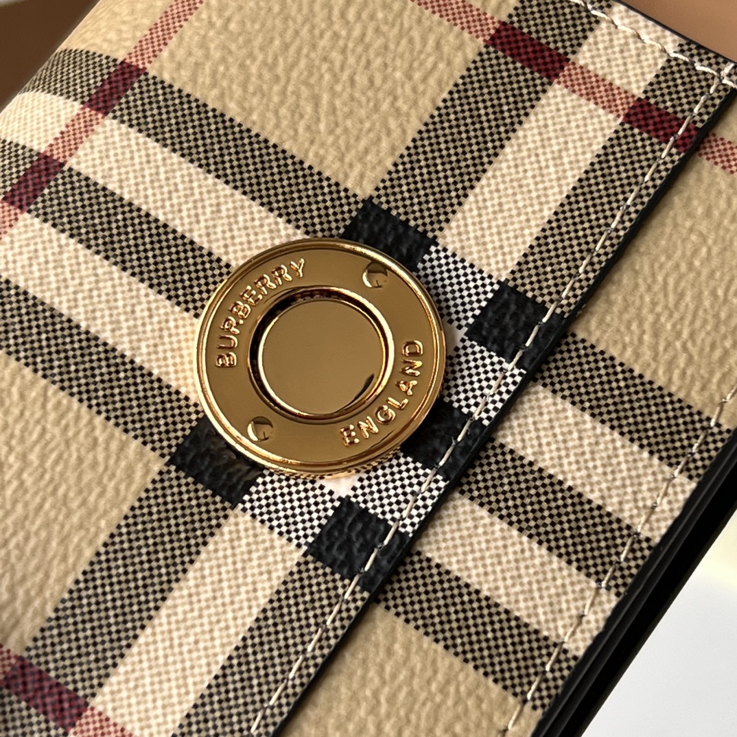 Burberry Vintage Check Wallet, Foldable Card Holder in Canvas & Leather 6 i1701149986 3953 3