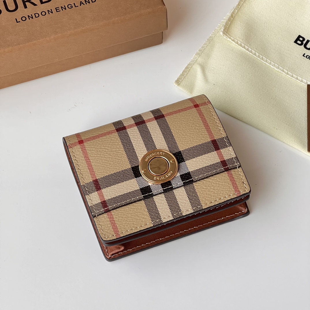 Burberry Vintage Check Wallet,Foldable Canvas Card Holder, Compact and Stylish 2 i1701150102 9491 1