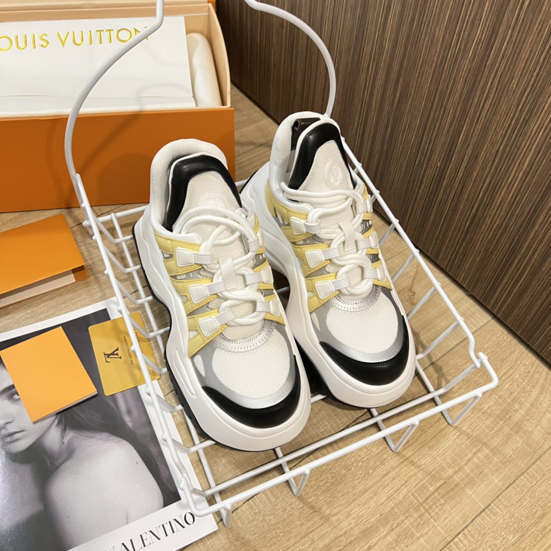 NO:745820,: (High quality) Louis Vuitton Louis Vuitton 2026 top counter New on the official website Exclusive first launch Lv Louis Vuitton 2026 top casual sports dad shoes Upgraded version of wavy outsole Fascinating the entire fashion circle Fashion week new style Star same style Original molding Purchasing version Imported cowhide fabric Lined cowhide Imported TPU splicing mesh Upgraded version of private film vacuum foaming Tpu combination Size35-40,,louis  vuitton,louis vuitton,louis vuitton,cowhide19860909:（高品质） Louis Vuitton 路易威登 2026顶级专柜 官网上新 独家首发 Lv·路易威登 2026顶级休闲运动老爹鞋 升级版波浪形大底 风骚整个时尚圈 时装周新款 明星同款 原版开模 代购版本 进口牛皮面料 内里牛皮 进口TPu拼接网布 升级版私膜真空发泡TPu组合 Size35-40,,louis vuitton,louis vuitton,louis vuitton,cowhide,Men's shoes