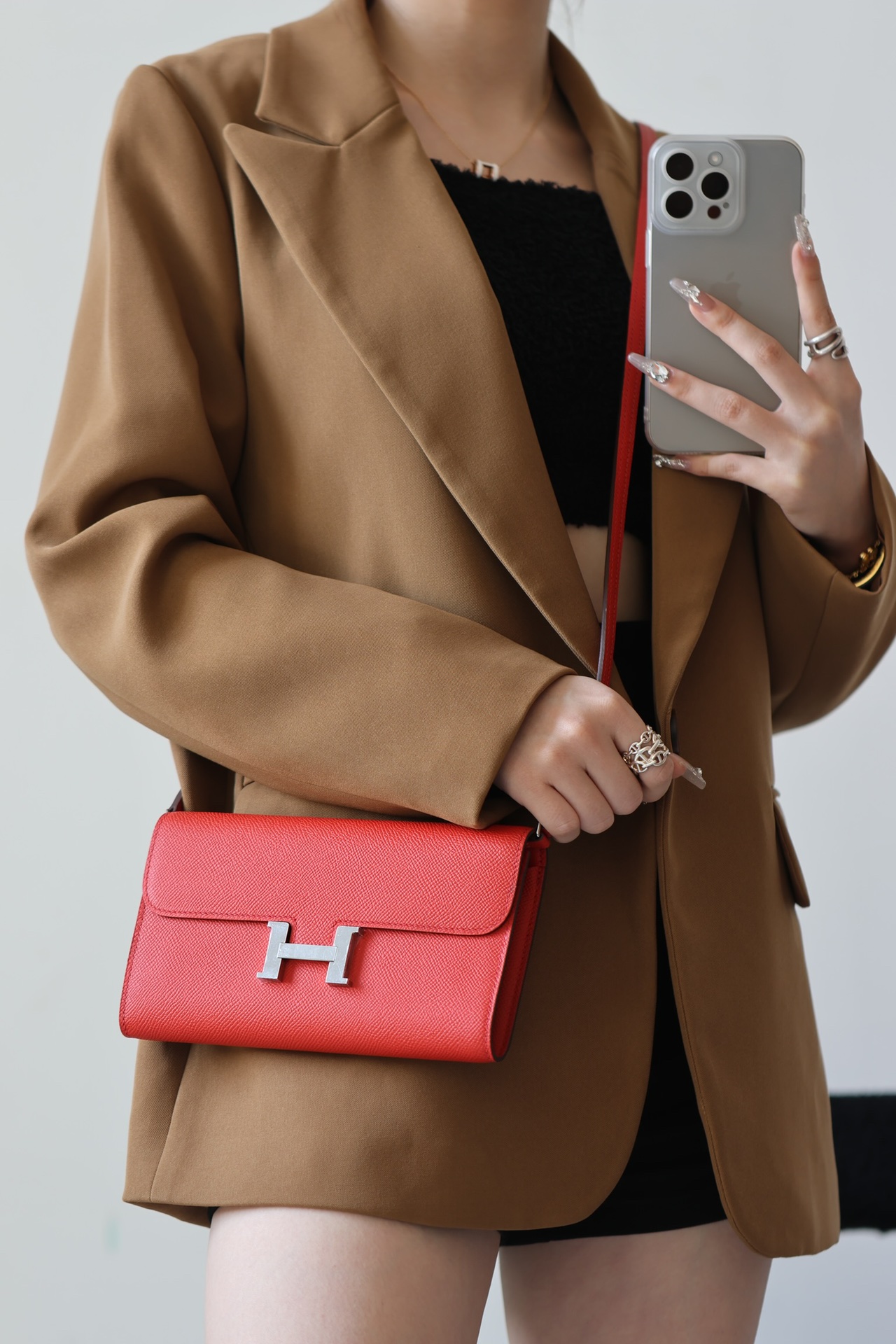 Hermès H019 upper body picture