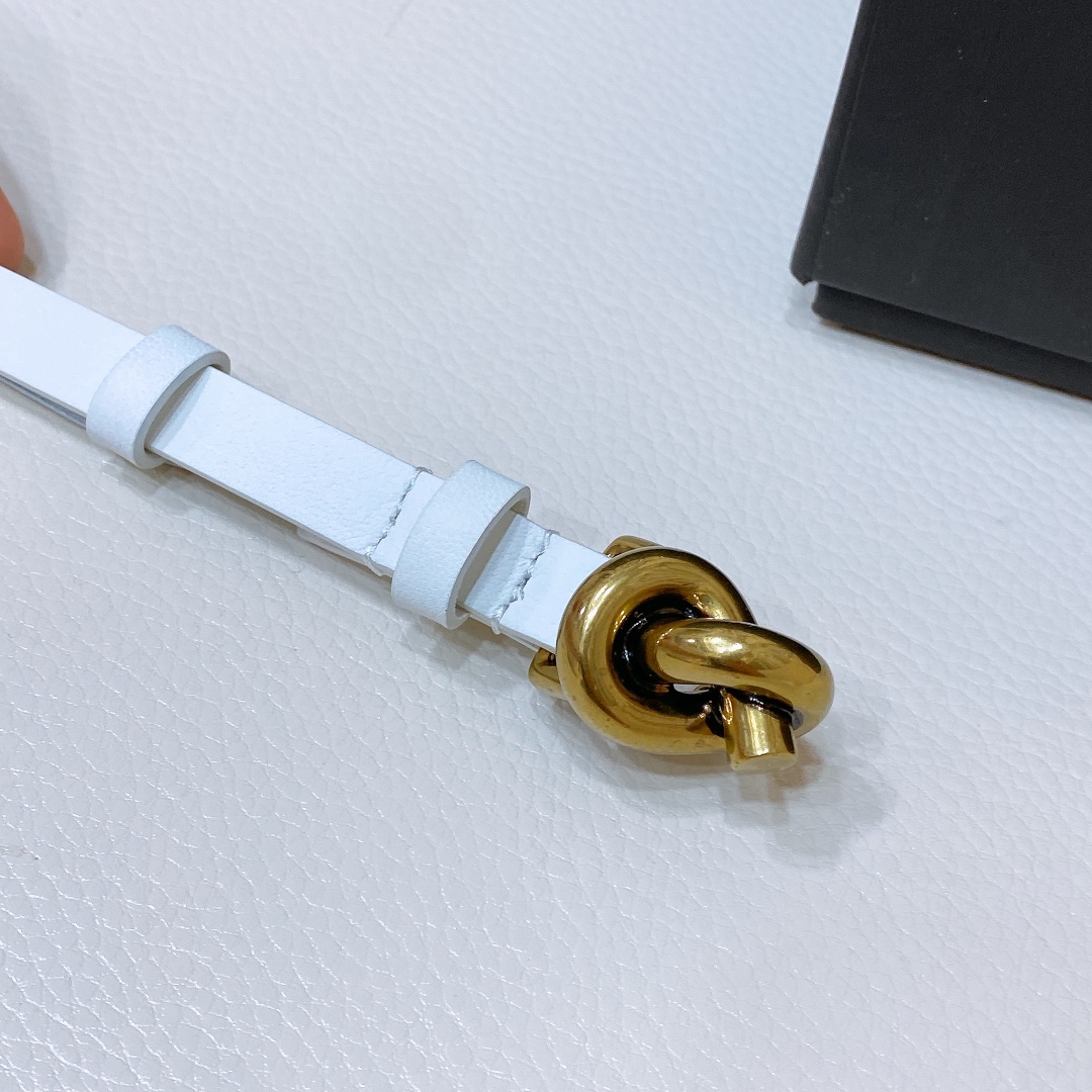 Stylish Belts with Brass Buckles in Various Sizes and Widths Available. - 图片 3