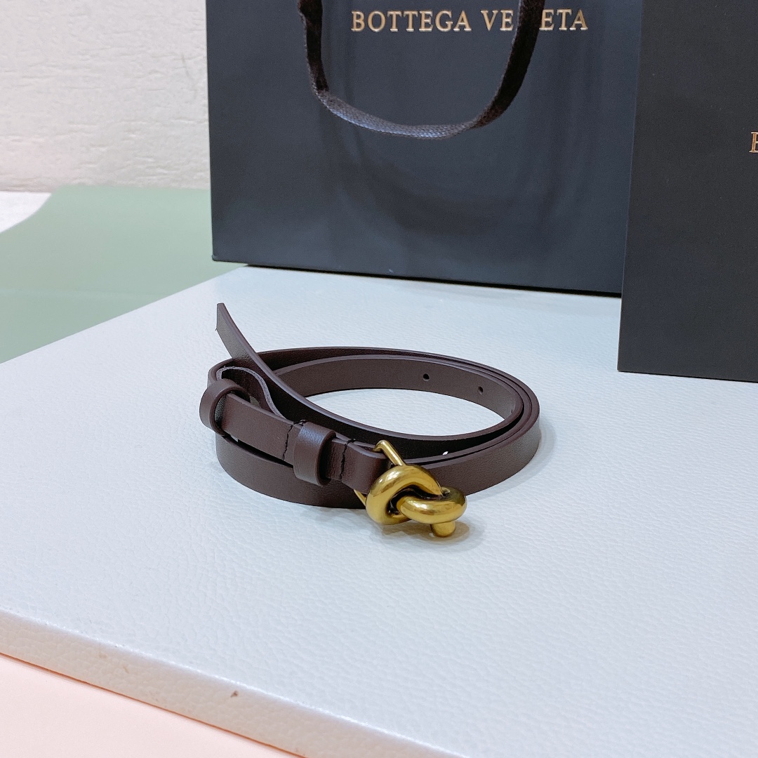 Stylish Belts with Brass Buckles, Calf Imports, and Soft Hands: Overview and Specs - 图片 3