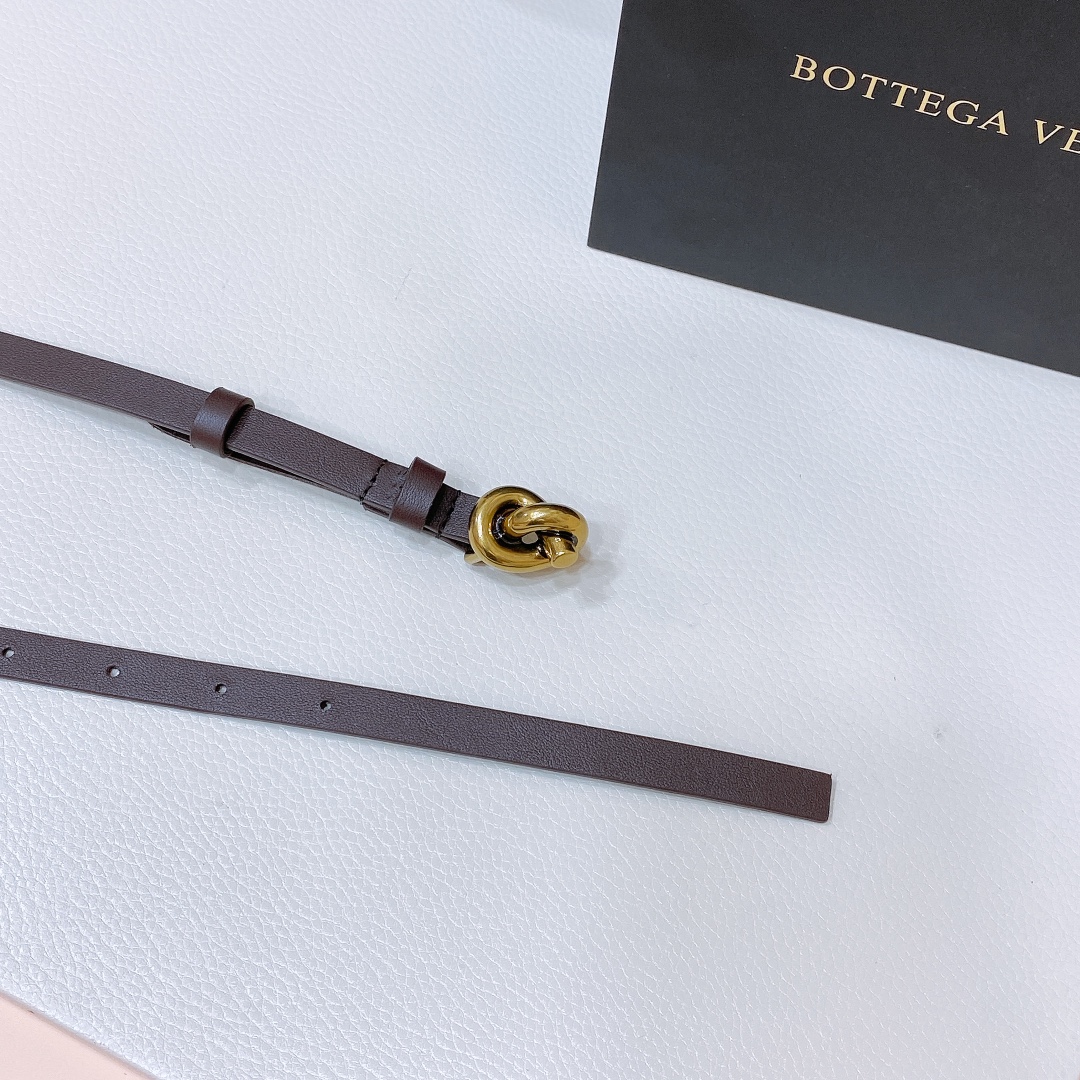 Stylish Belts with Brass Buckles, Calf Imports, and Soft Hands: Overview and Specs - 图片 6