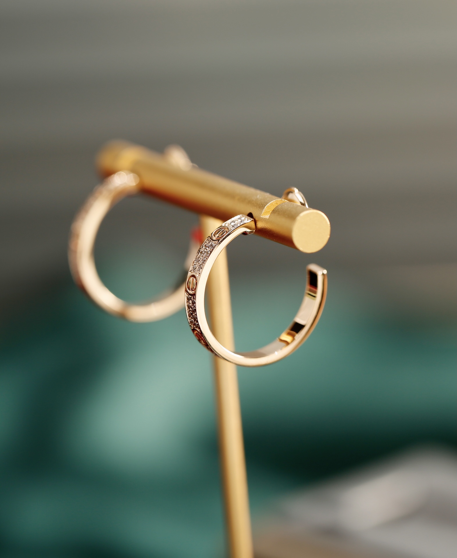 Cartier Cartier 卡家 款Love满天星耳钉