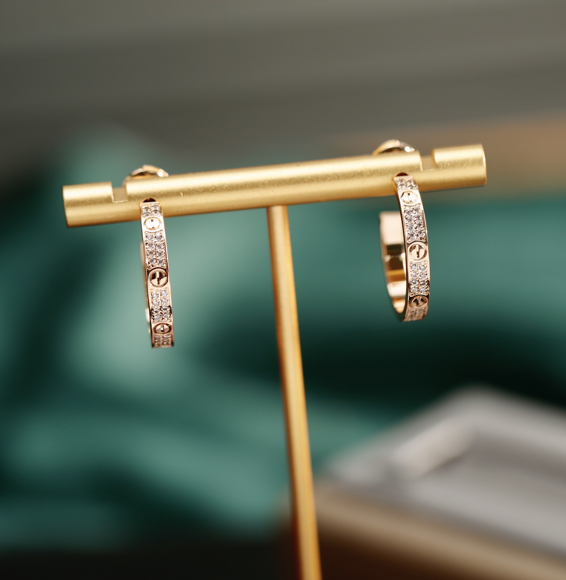 Cartier Cartier 卡家 款Love满天星耳钉