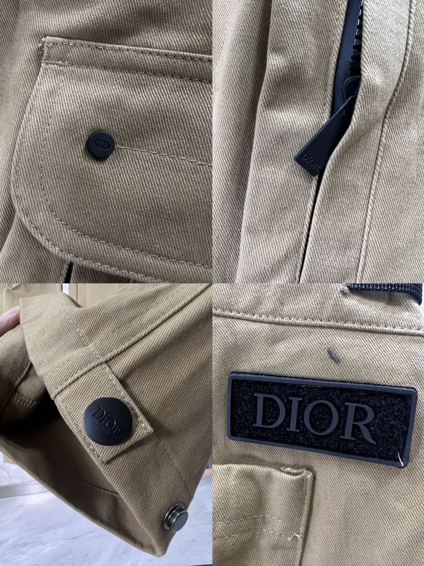 Dior迪奥新款徽标锁扣工装裤这款工装裤采用轻盈的弹力棉质华达呢精制而成采用中腰设计多口袋工装口袋饰有“