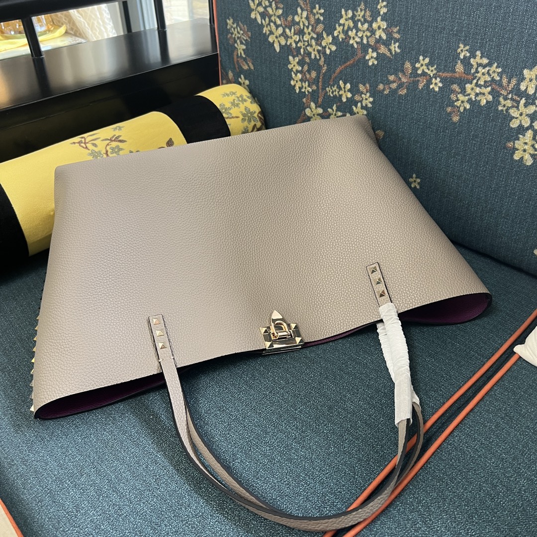 [Valentino Women