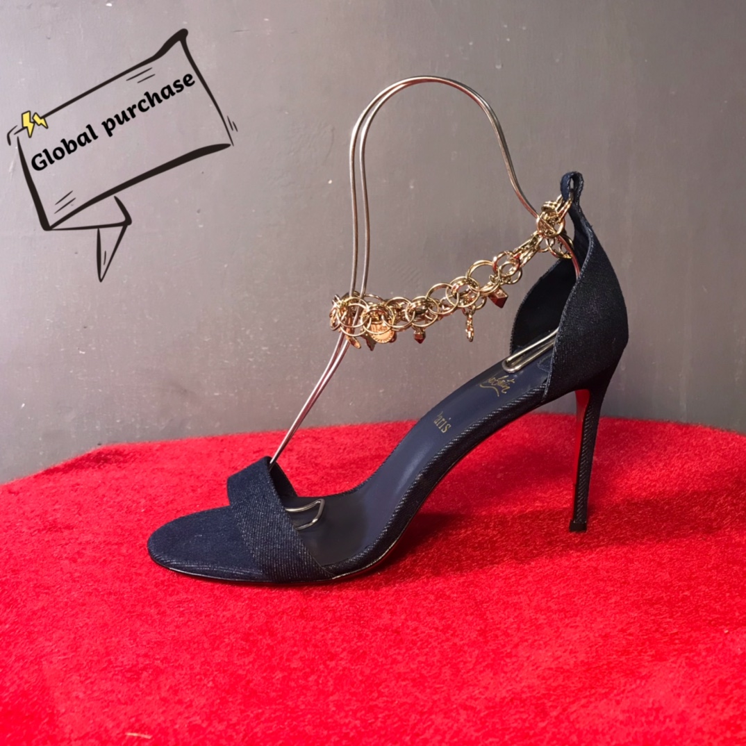 NO:100035,High-end custom sandal classic series!  H10Cm, size 34-42. Genuine leather large sole, customized non-return or exchange 9050-063 denim fabric, black sheepskin. Official website synchronization Standard European code Reference: 9050-063 Color: blue Material: patent Lining: goat leather Heel height: 10Cm Sole:leather sole Size: EUR34-42 (US 4-11):,,christian louboutin,sandals,sheepskin,Leather soles19860909高端订制 凉鞋精典款系列！ H10Cm,尺码34-42码.真皮大底,订制不退不换9050－063牛仔面料,黑羊皮里.官网同步 标准欧码 Reference:9050-063 Color:blue Material:patent Lining:goat leather Heel heigh:10Cm Sole:leather sole Size:EUR34－42（US 4一11) :,,christian louboutin,sandals,sheepskin,Leather soles,Women's Shoes