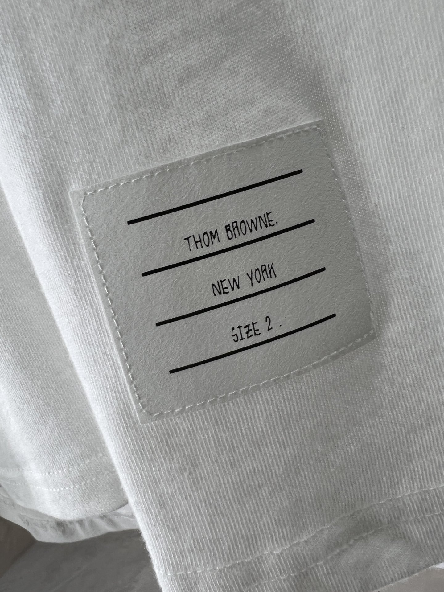 TB非常百搭的拼色长袖T恤100%纯棉40支双股精梳棉180g轻薄克重清爽柔软三种颜色的面料全部需要订织