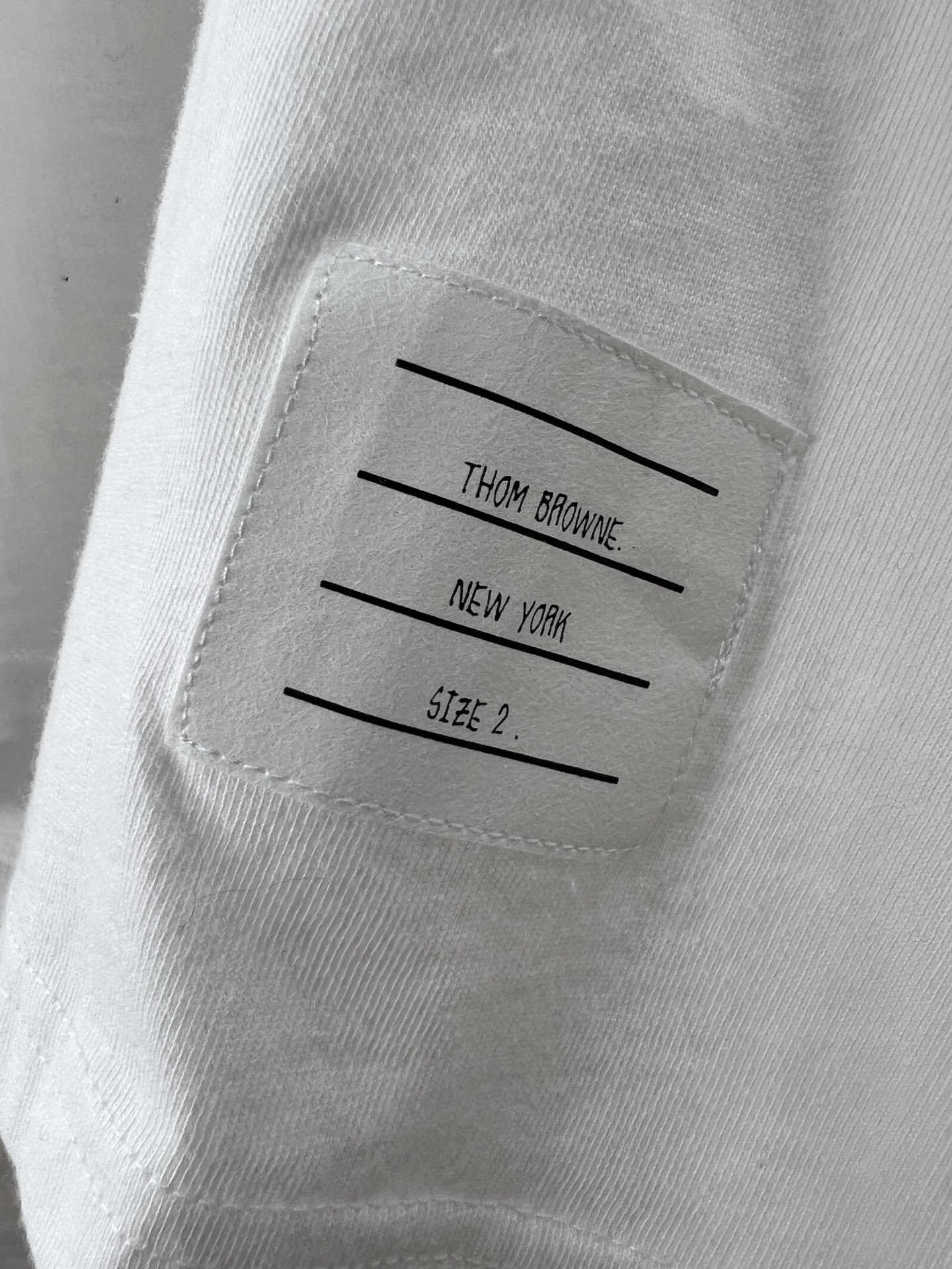 TB袖标织带针织衫谁穿谁好看要细节细节要颜值颜值的一款必入！！100%棉面料精细度堪称一流手感细腻柔软厚