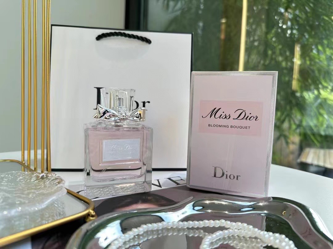 Dior Perfume Rose