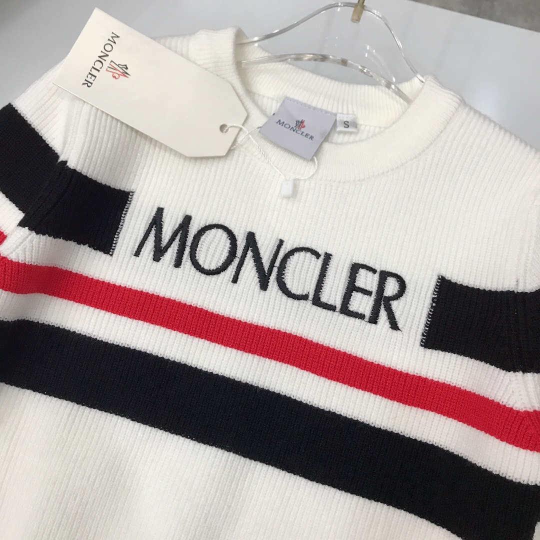 “MONCLE* MC Knit Baby Design with LOGO Embroidery, High-Quality Fabric, Various Sizes” - 图片 4