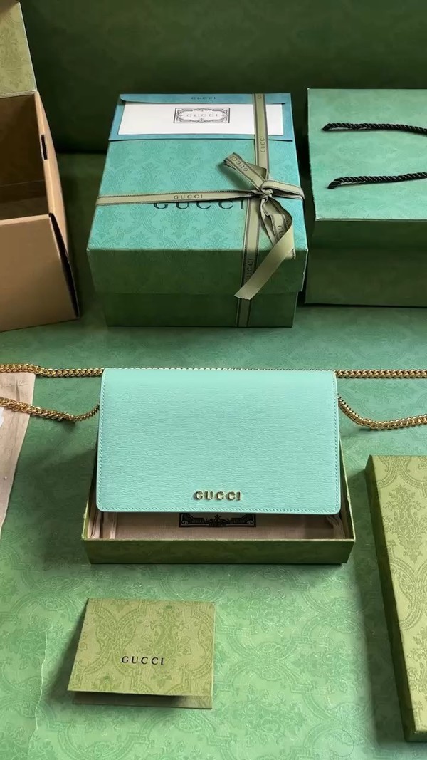 Gucci Crossbody & Shoulder Bags Green Light Chains